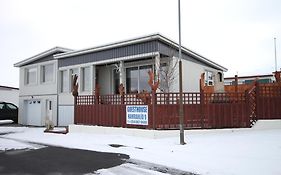 Hamrahlíð 9 Guesthouse